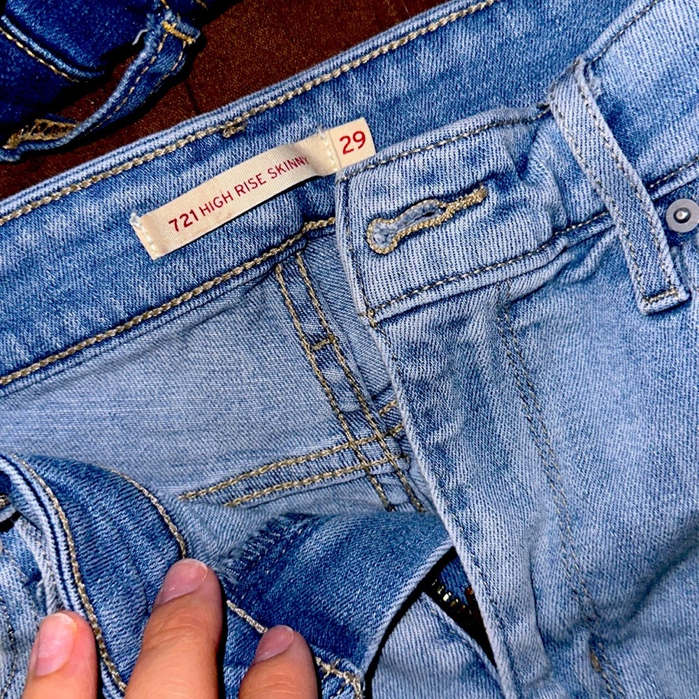 Levi High rise